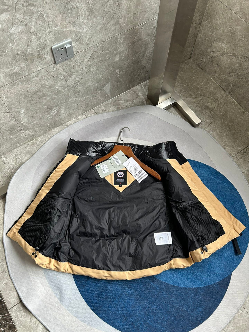 Canada Goose Cypress Puffer Vest – Sand