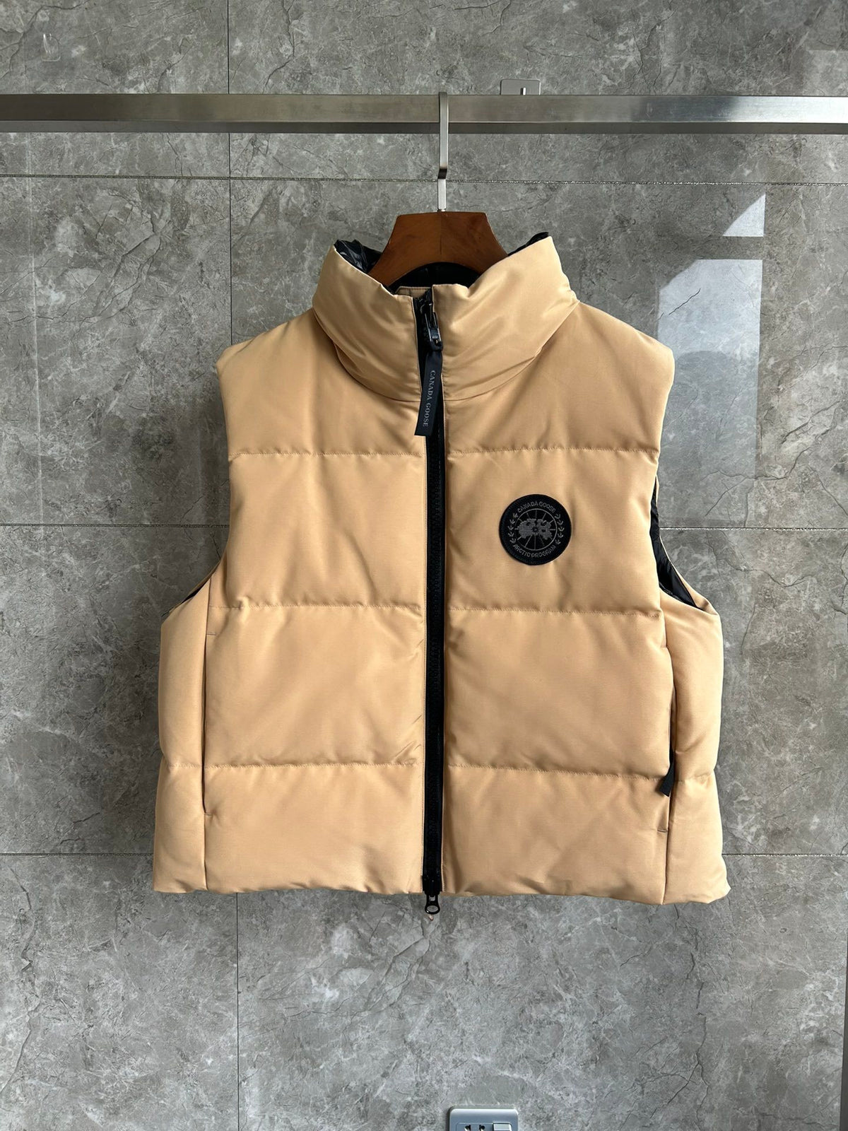 Canada Goose Cypress Puffer Vest – Sand