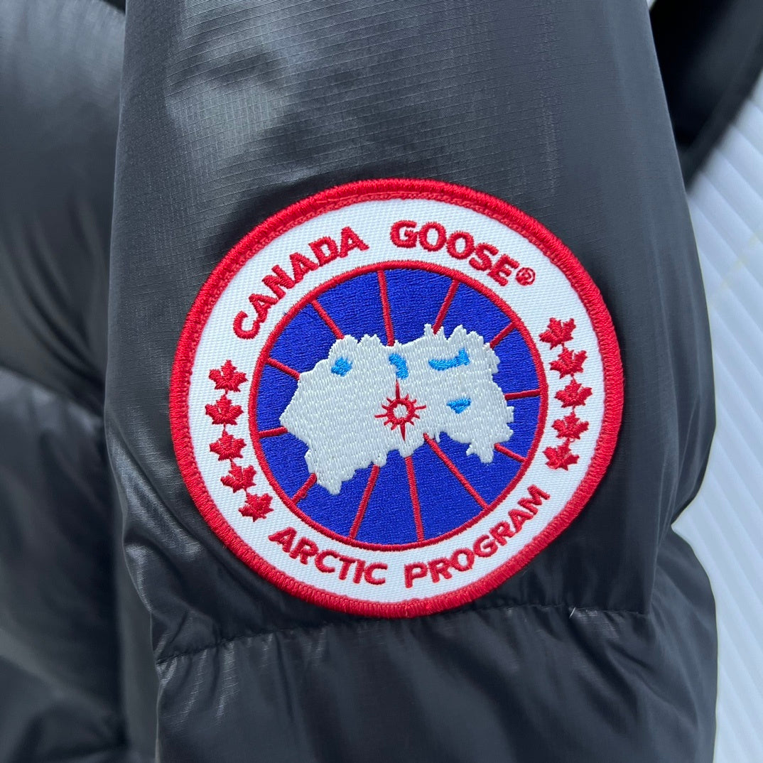 Canada Goose Black Logo-Zip Hooded Down Jacket