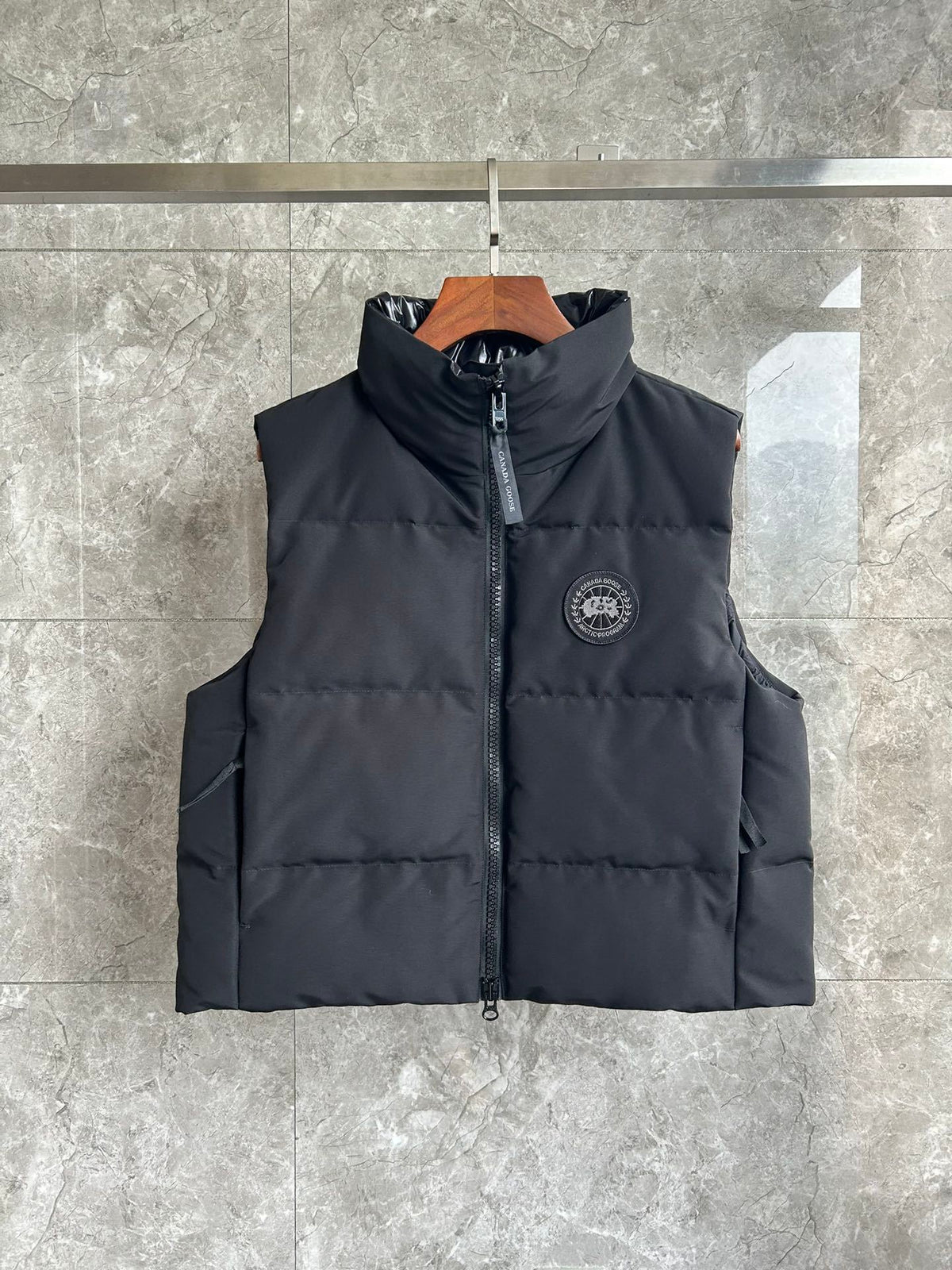 Canada Goose Cypress Puffer Vest – Black